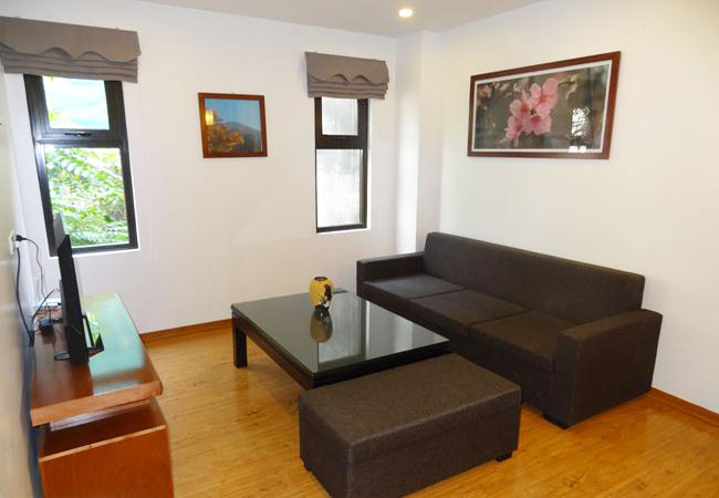 Linh Lang serviced apartment for rent 