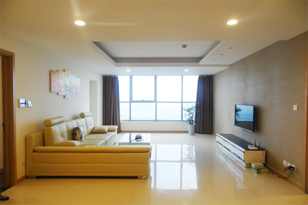 Luxury apartment for rent in Thang Long number one,4 bedrooms