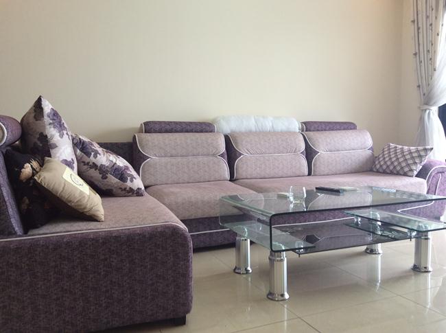 Nice apartment for rent in high floor of R2, Royal City 