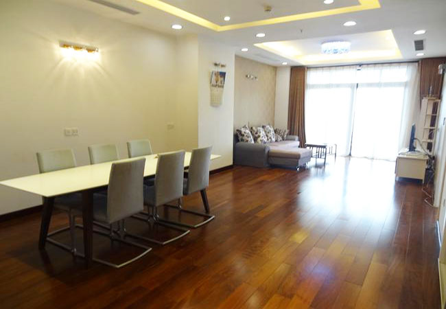 Nice furnished apartment in R 2 Royal City for rent 