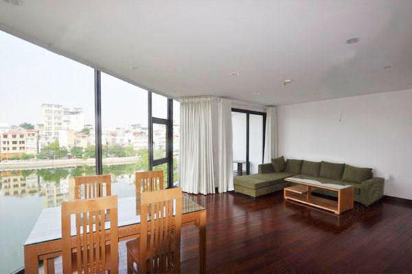 Serviced apartment near The Hanoi Club with panoramic lake view 