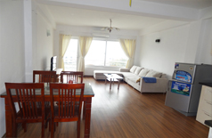 Serviced apartment with view of Westlake for rent,01 bedroom