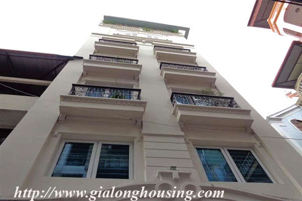 Serviced building for rent in Lang street