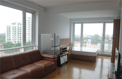 Studio apartment with large balcony in Tay Ho for rent