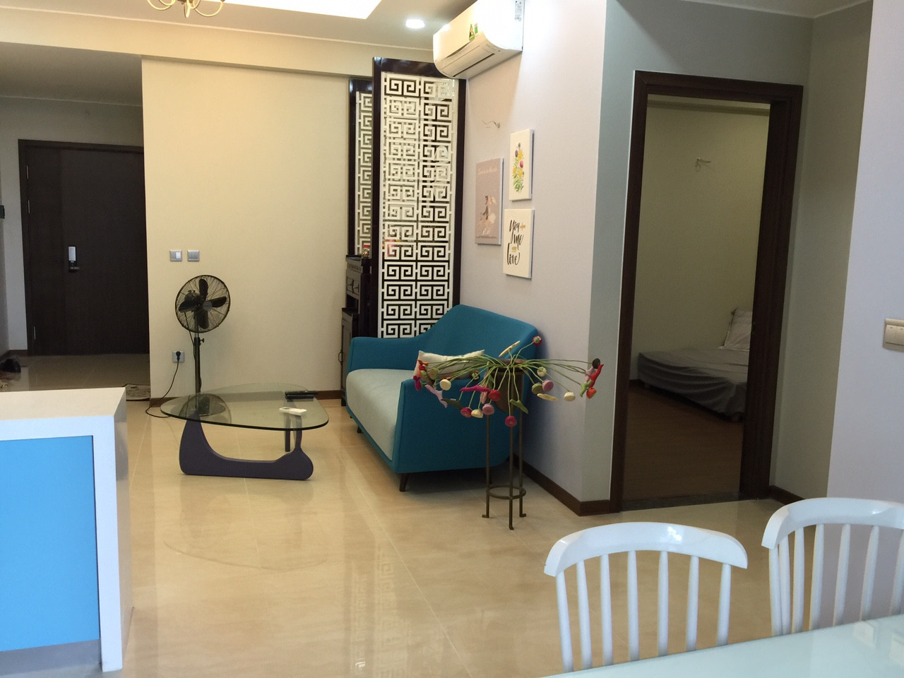 Trang An fully furnished apartment for rent 