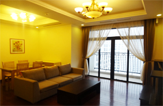Two bedroom apartment for rent in Royal City Hanoi