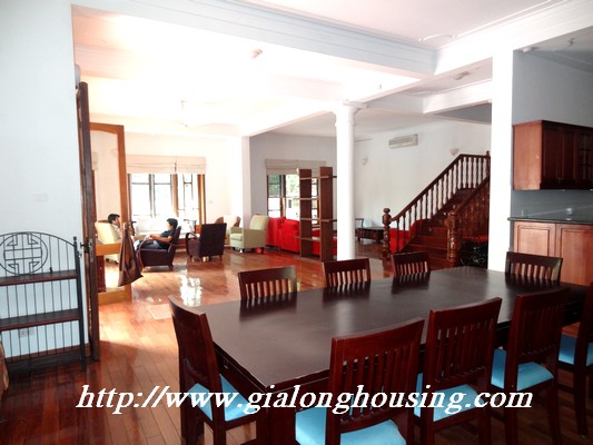 Villa for rent in Tay Ho Hanoi with swimming pool 11